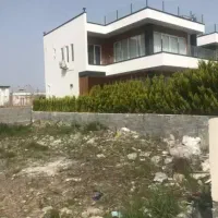 زمین-تو-لوکیشن-ناب-محصور-شده-سنددار