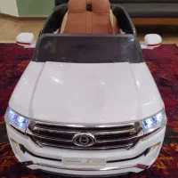 ماشین شارژی دارای ریموت کنترل