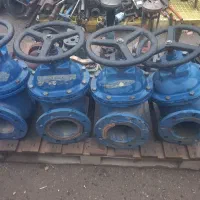 مقداری شیر آلات صنعتی|قطعات و لوازم جانبی رایانه|قم, قلعه صدری|دیوار