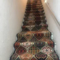 فروش گلیم موکت بسیار خوشرنگ و‌تمیز