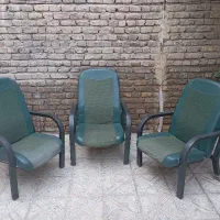 چهار عدد صندلی آهنی