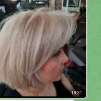 نیازمند دستیار رنگ و لایت مو