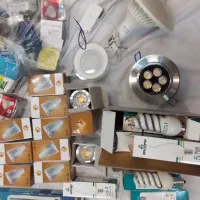 تعدادی  لامپ   و    چراغ خواب  و آباژور|لامپ و چراغ|تهران, نیروی هوایی (پیروزی)|دیوار