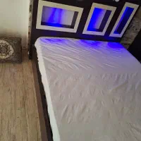 تخت دونفره و میز آرایشی