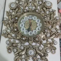 ساعت دیواری