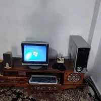 کامپیوتر رومیزی صحیح و سالم