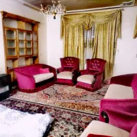 اجاره اتاق همراه حیاط میدان سعدی|اجارهٔ کوتاهمدت آپارتمان و سوئیت|سمنان, |دیوار