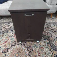 میز وصندلی چرخ خیاطی