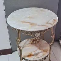 میز برنزی