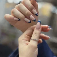 تخفیف ویژه ۳۰٪ لاین ناخن به مناسبت ولادت|خدمات آرایشگری و زیبایی|مشهد, فارغ التحصیلان|دیوار