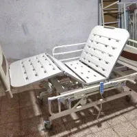 تخت سالمند اجاره تخت بیمارستانی تشک مواج