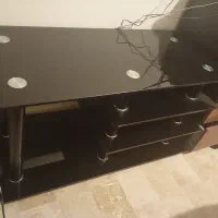 میز تلویزیون شیشه ای