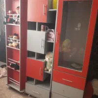 تخت و کمد و میز آرایش|اسباب و اثاث بچه|یزد, |دیوار