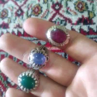 انگشتر یاقوت ستاره پران عقیق سبز