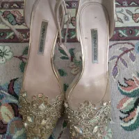 کفش|کیف، کفش، کمربند|سراوان, |دیوار