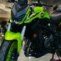 بنلی جفت سیلندر کیوجی 250