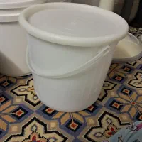 فروش تعدادی سطل سالم درب دار