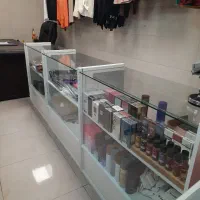 استند و ویترین لباس