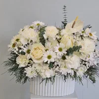 گل فروشی گلاریس باکس گل سفید جشن و عزا