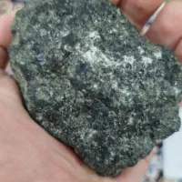 سنگ یشم تیره