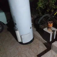 آبگرمکن تمیز در حد نو قیمت مناسب توافقی