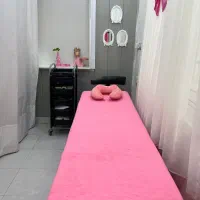 میز ناخن،تخت