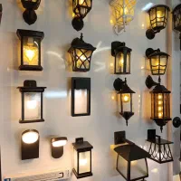 دیواری حیاطی چراغ پارکی لامپ باغی