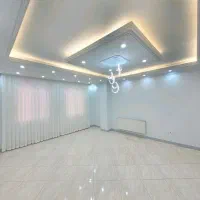 ۷۰متر دوخواب/سالن پرده خور/رو به نما/سند تکبرگ