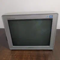 مانیتور crt هفده اینچ سامسونگ