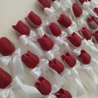 گیفت قرمزلاله