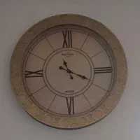 ساعت دیواری