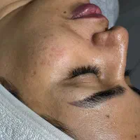 فیشال و پاکسازی صورت|خدمات آرایشگری و زیبایی|شیراز, شهرک فرزانگان|دیوار