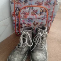 کفش دخترانه نیم بوت|کیف، کفش، کمربند|نیشابور, عدالت|دیوار