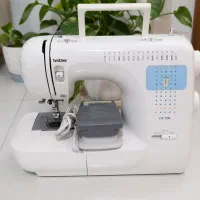 چرخ خیاطی برادر
