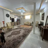 اپارتمان شیک و تر تمیز  طبقه اول باپارکینگ|اجارهٔ آپارتمان|مشهد, ایثارگران|دیوار