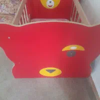 تخت کودک درحد نو|تخت و صندلی بچه|قیدار, |دیوار