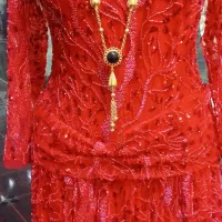 لباس سقزی قرمز