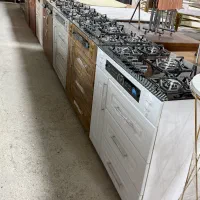 اجاق گاز طرح فر با کابینت ۵ شعله رویه شیشه و استیل