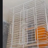 دوعدد. قفس عروس و قناری باهمه وسایلاش تاب  عروس