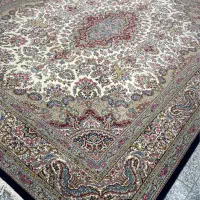 فرش طرح بیجار کرم کارکرده ۱۲متری و ۶متری