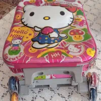 کیف مدرسه ابتدایی|کیف، کفش، کمربند|مهاباد (آذربایجان غربی), |دیوار