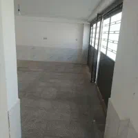 رهن خانه نوساز دو سال ساخت طبقه اول بسیار تمیز|اجارهٔ خانه و ویلا|شیراز, شهرک مهدیآباد|دیوار