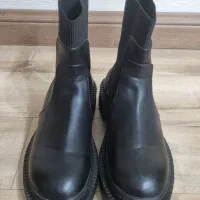 بوت سایز ۳۸|کیف، کفش، کمربند|تهران, دانشگاه شریف|دیوار