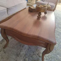 میز جلومبلی