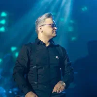 ۳ عدد بلیت کنسرت افشین اذری