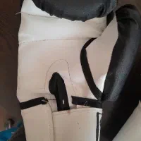 دستکش بوکس کاملا سالم