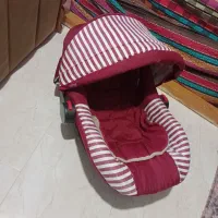 کریر و اغوشی بچه