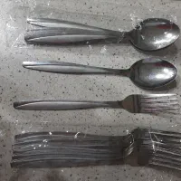 یکدست قاشق و چنگال نو