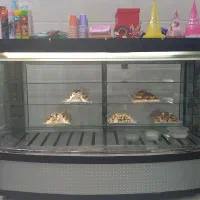 یخچال صنعتی(قنادی،لبنیاتی و بستنی فروشی)|فروشگاه و مغازه|زواره, |دیوار