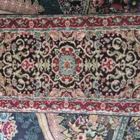پشتی قالی در حد نو